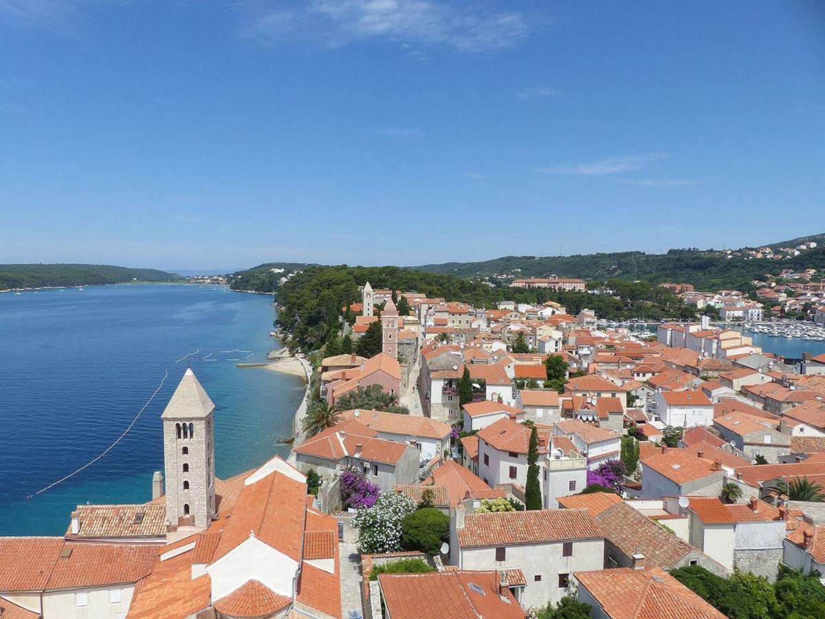 Apartments Makaus Supetarska Draga Zewnętrze zdjęcie