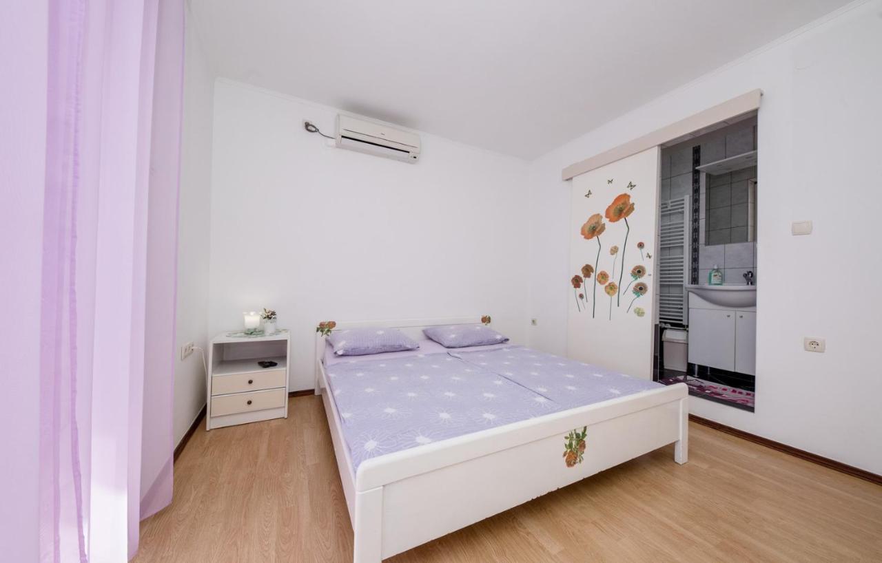 Apartments Makaus Supetarska Draga Zewnętrze zdjęcie