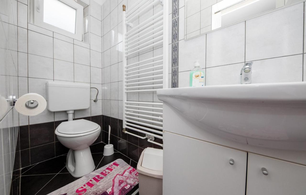 Apartments Makaus Supetarska Draga Zewnętrze zdjęcie